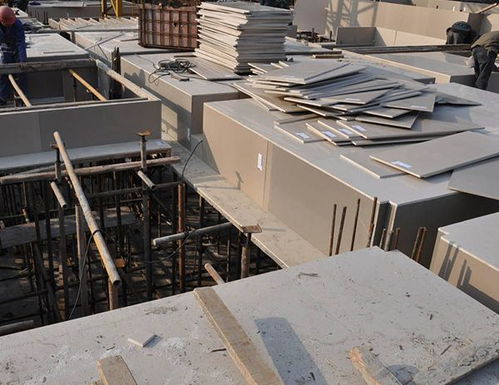 陜西筑典第八代納米涂層中空塑料模板 引領建筑板材新革命